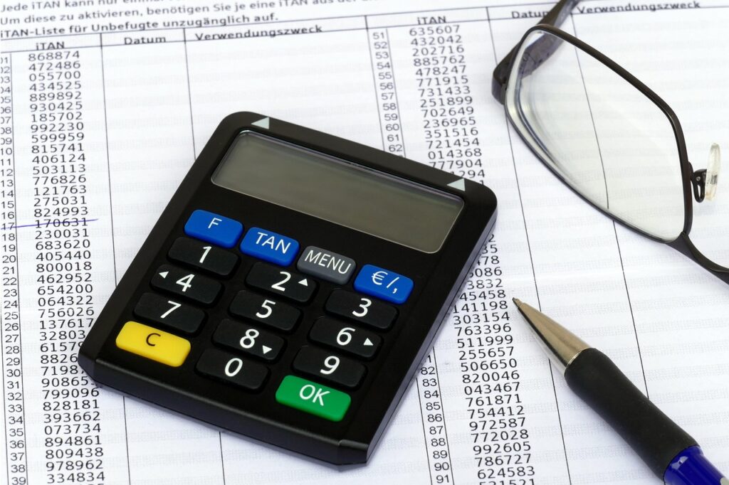 Faworyzowanie wierzycieli (Art. 302 KK) – kiedy spłata długu staje się przestępstwem